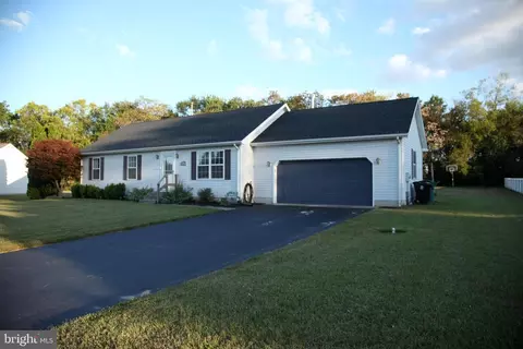 175 Oaknoll Ave, Felton, DE 19943