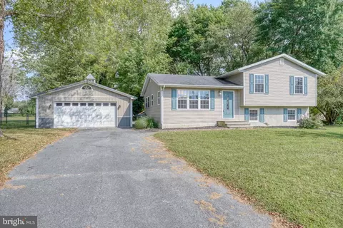 Exterior - 44 W Inner Cir, Dover, DE 19904 photo 5 of 5