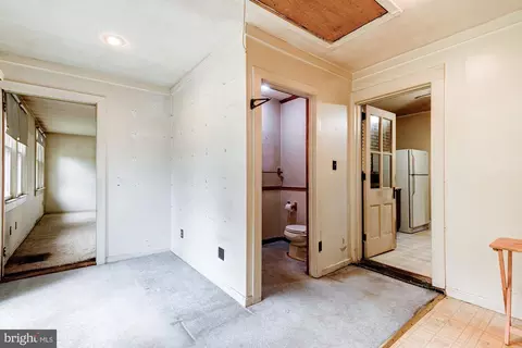 Entry Way - 40 Lotus St, Dover, DE 19901 photo 2 of 4