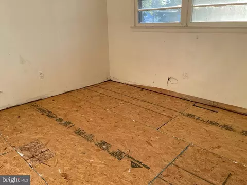 Bedroom - 1552 John Clark Rd, Dover, DE 19904 photo 1 of 2