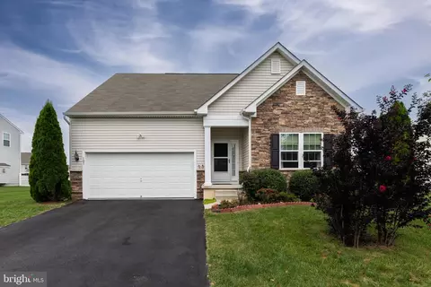 101 Stoney Creek Ln, Clayton, DE 19938