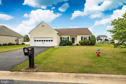 141 Ryhill Dr, Dover, DE 19904 photo 2