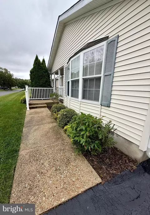 Exterior - 549 Weaver Dr #549, Dover, DE 19901 photo 1 of 4