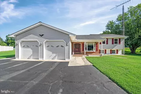43 Newlin Dr, Clayton, DE 19938