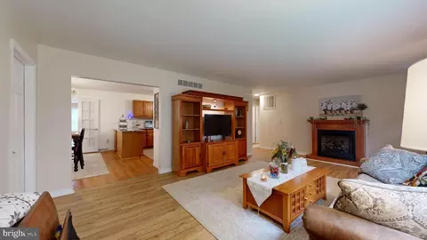 Entry Way - 705 Deer Track Ln, Dover, DE 19904 photo 3 of 7