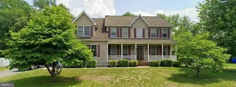 300 Charlies Ct, Felton, DE 19943
