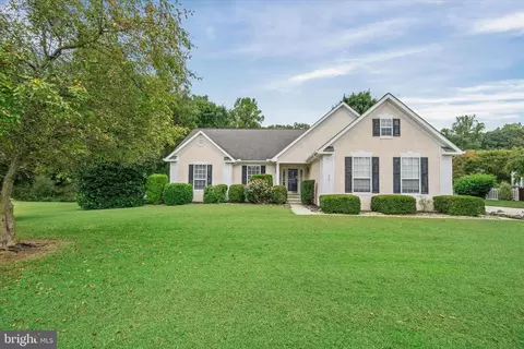201 Homestead Dr, Camden Wyoming, DE 19934