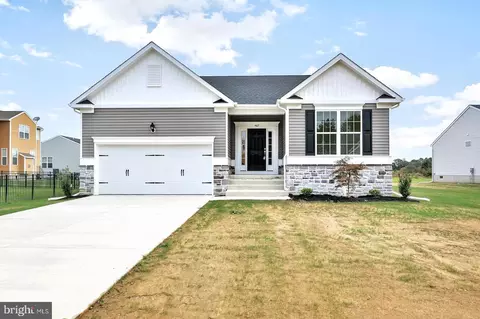 113 Lacantera Ln, Felton, DE 19943