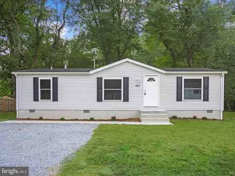 493 E Cherry Dr, Magnolia, DE 19962