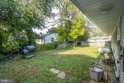 Exterior - 121 S Governors Blvd, Dover, DE 19901 photo 1 of 1