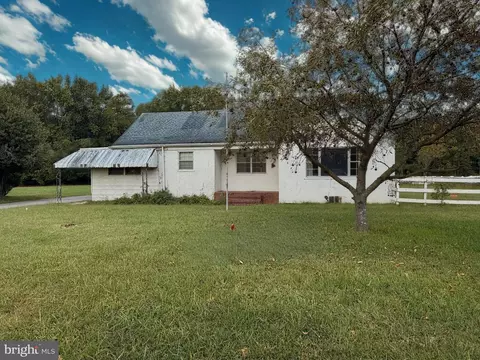 15832 S Dupont Hwy, Harrington, DE 19952