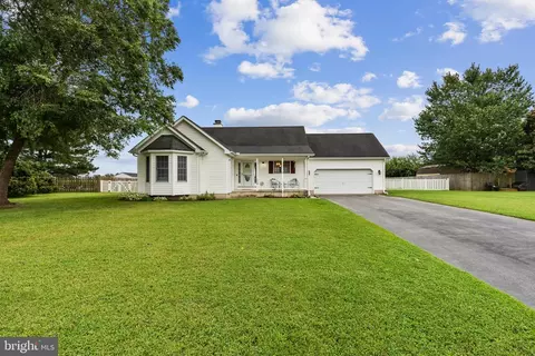 179 Glenn Forest Rd, Magnolia, DE 19962