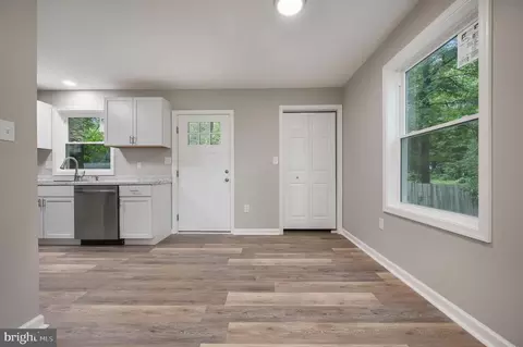 Entry Way - 855 Brittney Ln, Hartly, DE 19953 photo 2 of 2