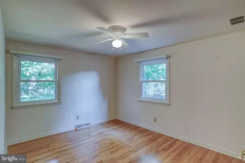 839 Woodcrest Dr, Dover, DE 19904 photo 33