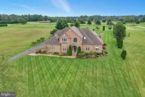 328 Raven Cir, Camden Wyoming, DE 19934