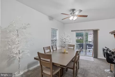 Entry Way - 175 Lexington Pl, Dover, DE 19901 photo 1 of 1