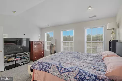 Bedroom - 175 Lexington Pl, Dover, DE 19901 photo 1 of 7