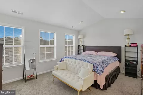 Bedroom - 175 Lexington Pl, Dover, DE 19901 photo 2 of 7