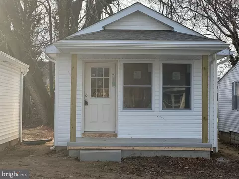 130 N Queen N, Dover, DE 19904