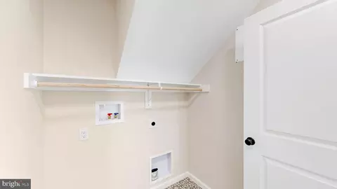 Entry Way - 99 Cooper St, Kenton, DE 19955 photo 5 of 10