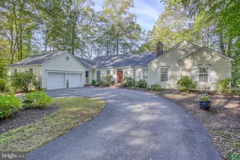 10 Augusta Ct, Dover, DE 19904 photo 2