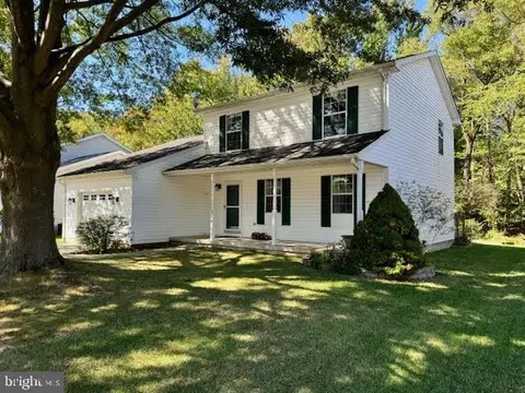219 N Caroline Pl, Dover, DE 19904