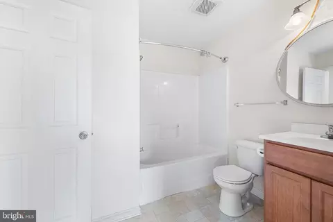 Bath - 356 Tribbitt St, Dover, DE 19904 photo 1 of 2