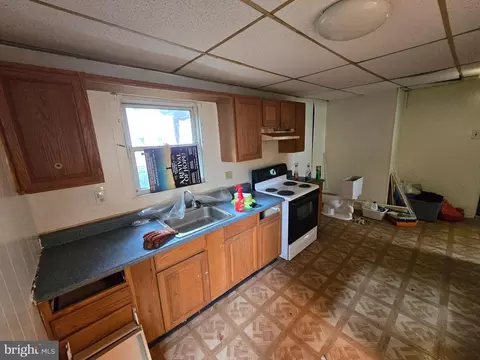 Kitchen - 214 W Division St, Dover, DE 19904 photo 1 of 3