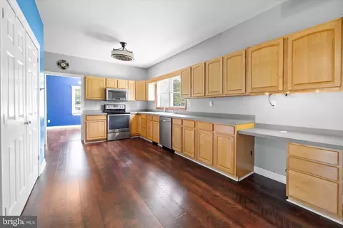 Kitchen - 294 Fieldcrest Dr, Dover, DE 19904 photo 1 of 2