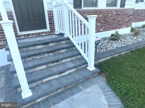 Exterior - 422 Frear Dr #422, Dover, DE 19901 photo 2 of 6