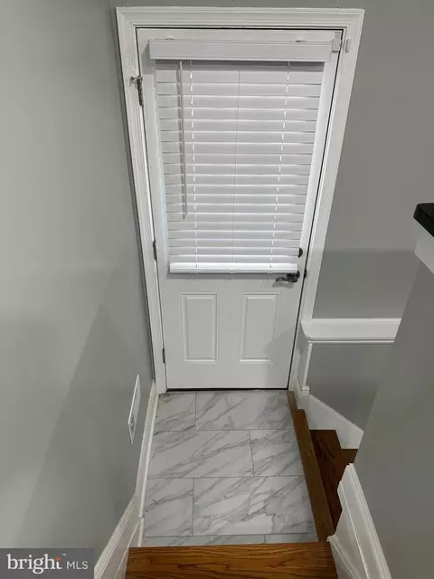 Entry Way - 422 Frear Dr #422, Dover, DE 19901 photo 3 of 6