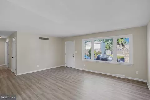 358 Frear Dr, Dover, DE 19901 photo 5