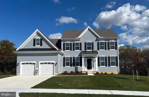 51 Cliff Dr, Felton, DE 19943