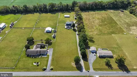 View/Area - 1104 Bloomfield Dr, Harrington, DE 19952 photo 1 of 7