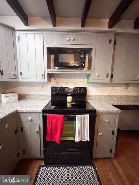 Kitchen - 14 E Commerce St, Smyrna, DE 19977 photo 2 of 2