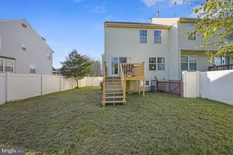 Exterior - 136 Thames, Dover, DE 19904 photo 2 of 3
