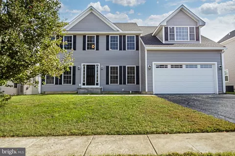 16 Annie Gillis Ln, Smyrna, DE 19977