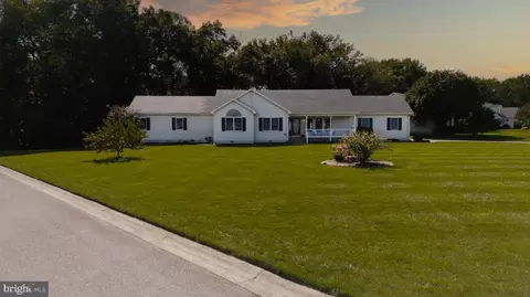 View/Area - 74 Connie Ln, Dover, DE 19901 photo 1 of 9
