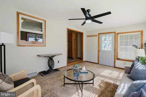Entry Way - 74 Connie Ln, Dover, DE 19901 photo 1 of 1