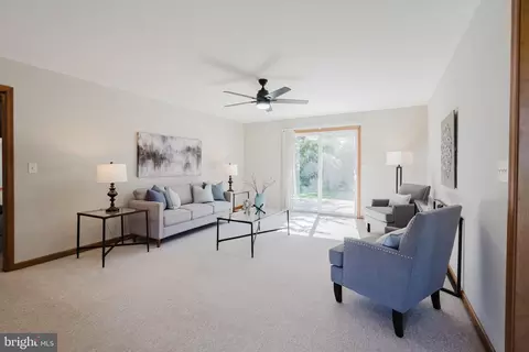 Living - 74 Connie Ln, Dover, DE 19901 photo 1 of 3