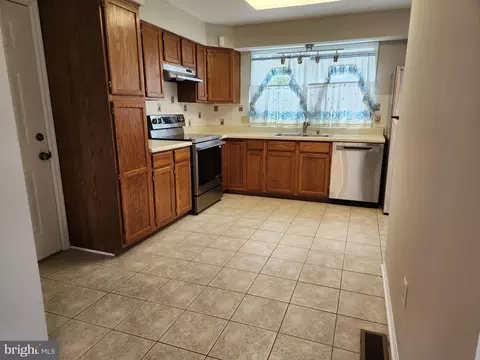 123 Linden Ct, Dover, DE 19901 photo 3