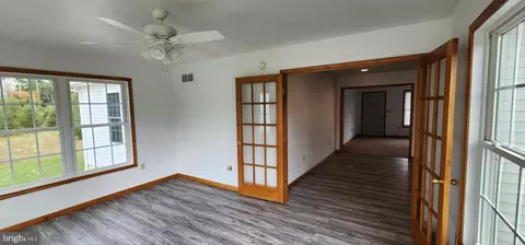 Entry Way - 1694 S State St, Dover, DE 19901 photo 3 of 5