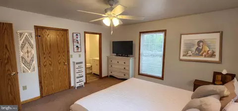 Bedroom - 1694 S State St, Dover, DE 19901 photo 1 of 1