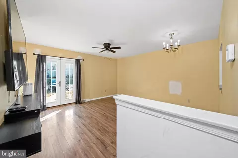 Living - 311 Stone Brook Pl, Dover, DE 19904 photo 1 of 4