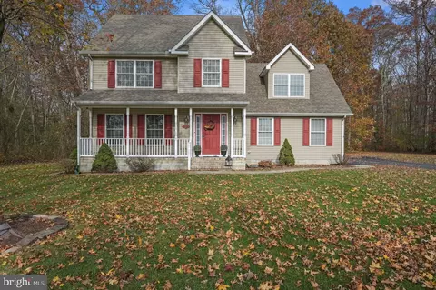 176 Tall Tree Ln, Dover, DE 19904