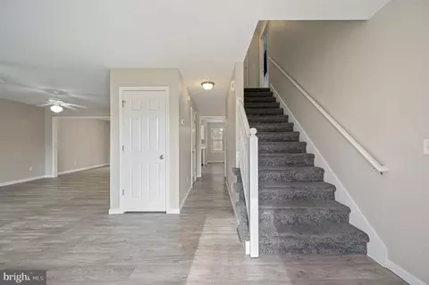 Entry Way - 176 Tall Tree Ln, Dover, DE 19904 photo 3 of 5
