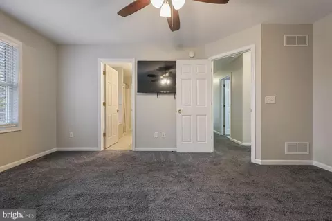 Entry Way - 176 Tall Tree Ln, Dover, DE 19904 photo 4 of 5