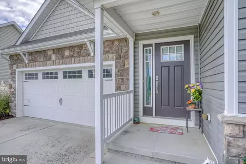 Exterior - 175 Claystone Dr, Dover, DE 19901 photo 3 of 3