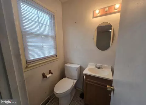 22 Forest Creek Dr, Dover, DE 19904 photo 12
