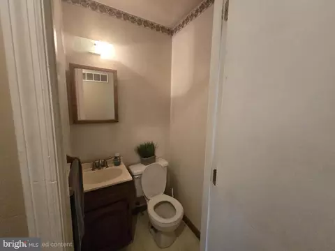 22 Forest Creek Dr, Dover, DE 19904 photo 17